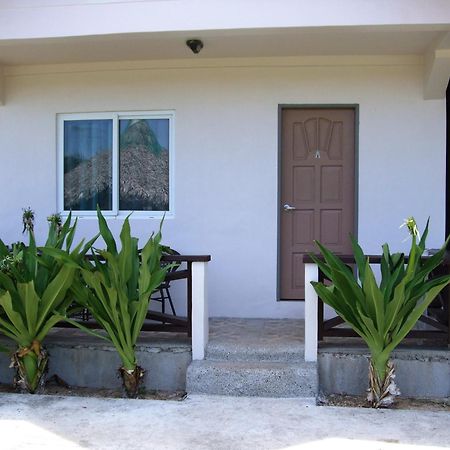 Sarog Calicoan Villa מראה חיצוני תמונה