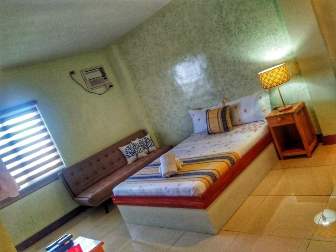 Sarog Calicoan Villa מראה חיצוני תמונה