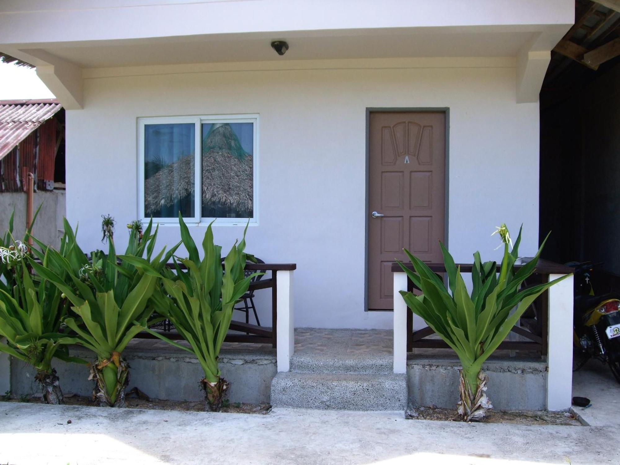 Sarog Calicoan Villa מראה חיצוני תמונה