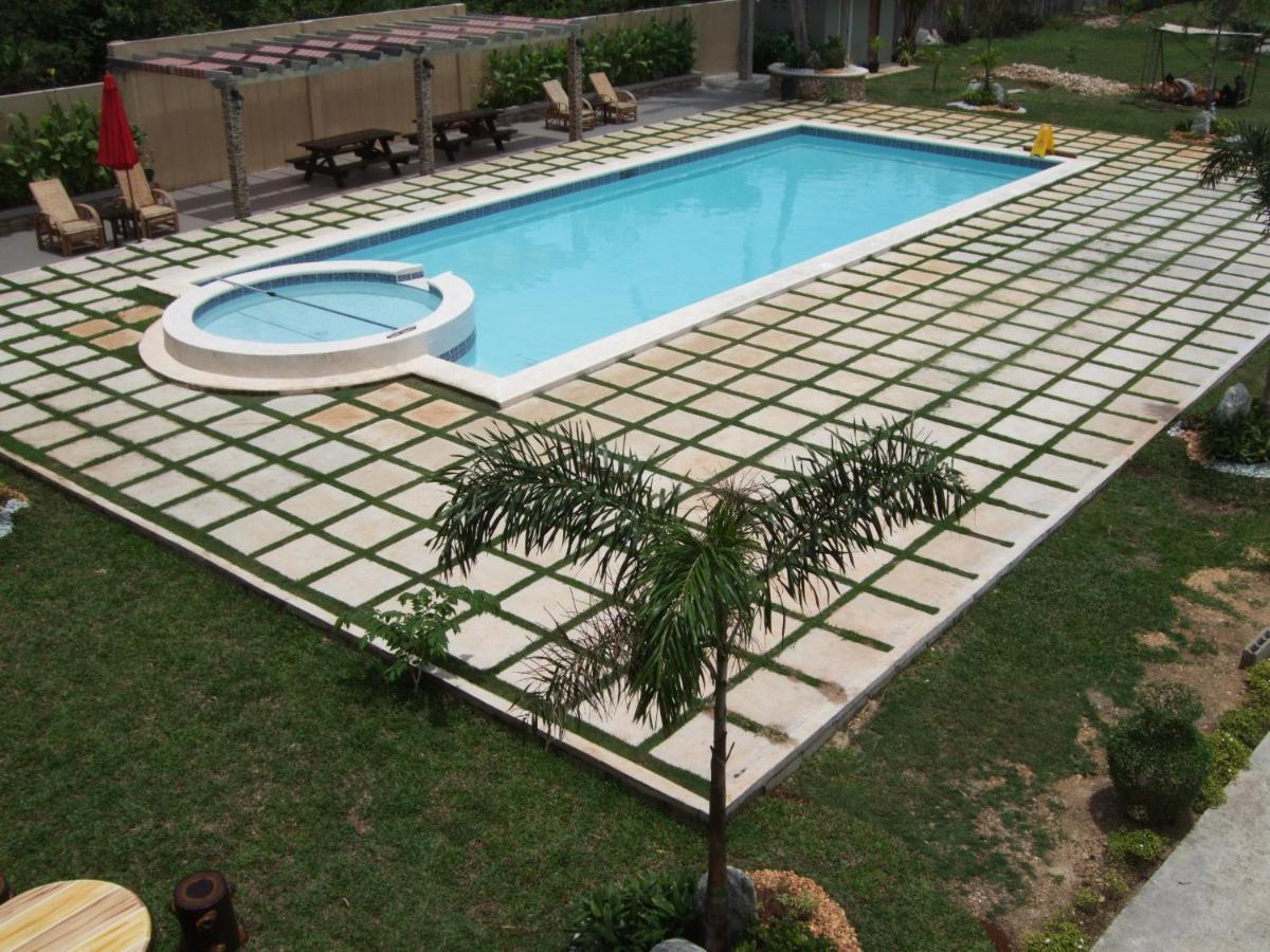 Sarog Calicoan Villa מראה חיצוני תמונה